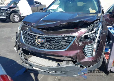 2020 Cadillac Xt4 Fwd Luxury z USA, uszkodzony, nr VIN 1GYAZAR49LF072624